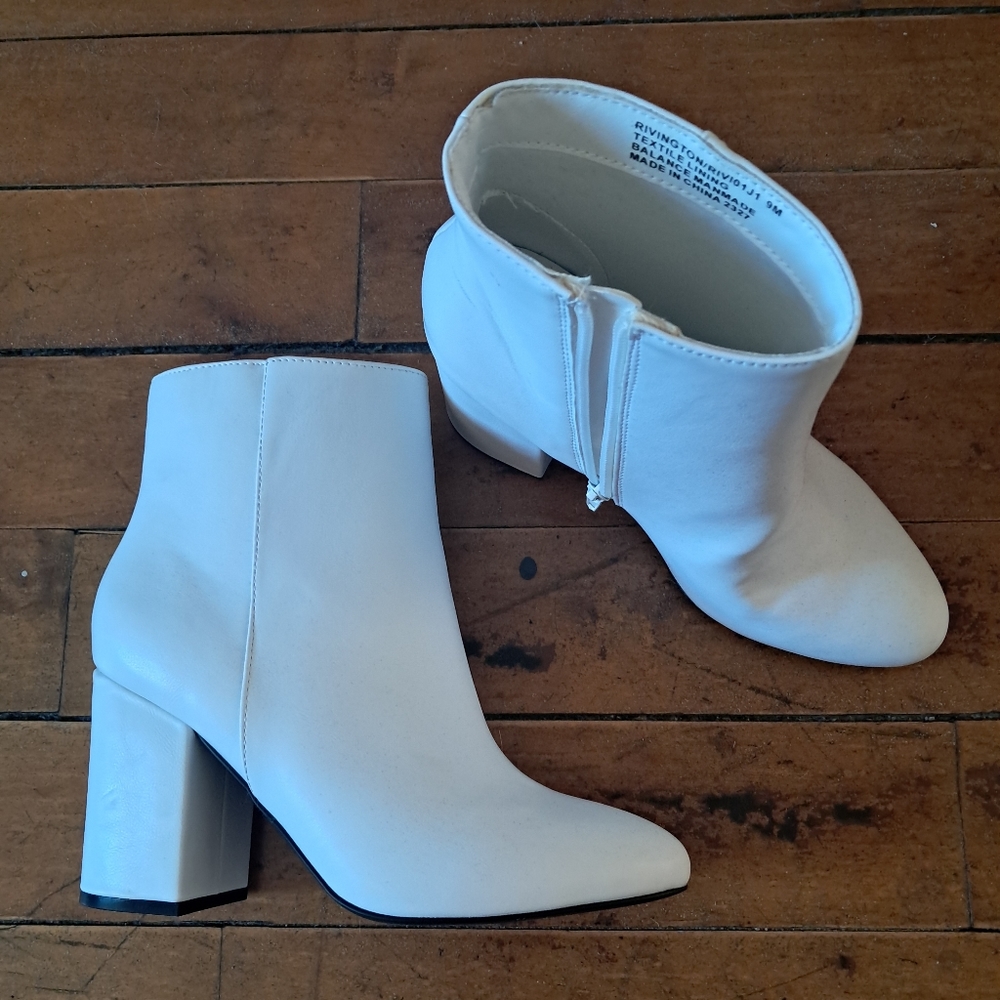 Madden Girl White Booties Size 9
